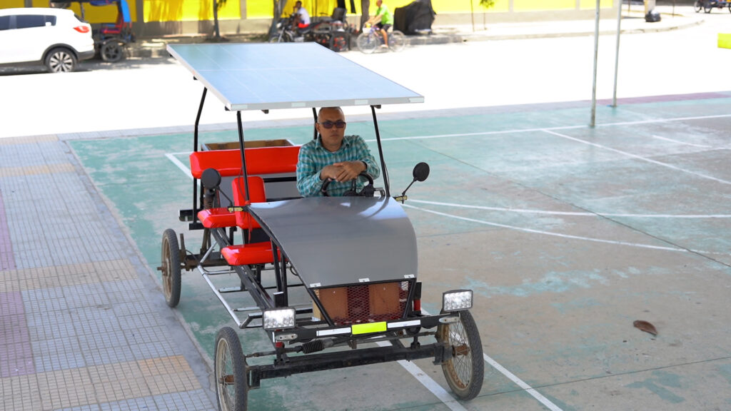 Instructor SENA crea un vehículo solar para mejorar la movilidad en palmar de varela
