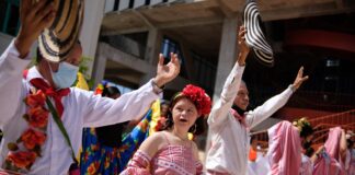 ESCUELA DISTRITAL DE ARTE Y TRADICIONES POPULARES -EDA- FORTALECE SU FORMACIÓN A TRAVÉS DE ALIANZA CON LA IUB