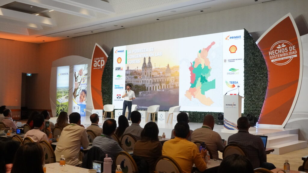 Alcalde pumarejo instó a industrias de petróleo y gas a financiar la preservación del medioambiente y jalonar la región Caribe