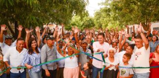 ALCALDE RODOLFO UCRÓS INAUGURÓ TRES NUEVAS VÍAS EN EL BARRIO PUMAREJO DE SOLEDAD