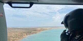 ARMADA DE COLOMBIA CONTINÚA LA BÚSQUEDA DE DEPORTISTA DE KITESURF EN LA GUAJIRA