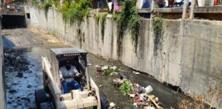 TRIPLE A HA LIMPIADO MÁS DE 19.586 METROS DE ARROYOS EN BARRANQUILLA EN LO QUE VA DE 2023