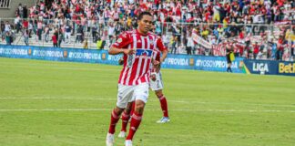 UN PROBLEMA FÍSICO DESENCADENARÍA LA SALIDA DE CARLOS BACCA DE JUNIOR