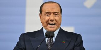 A SUS 86 AÑOS FALLECIÓ EL EX PRIMER MINISTRO ITALIANO SILVIO BERLUSCONI