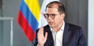 EL FISCAL BARBOSA ANUNCIÓ SU VOTO EN CONTRA DE LA POLÍTICA ANTIDROGAS PROPUESTA POR EL PRESIDENTE PETRO