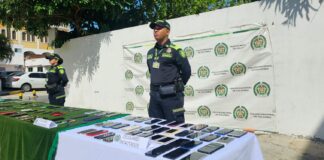 LA POLICÍA PROPINÓ UN DURO GOLPE AL HURTO DE CELULARES