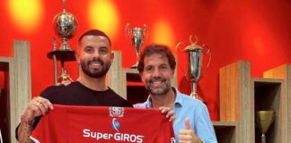 EDWIN CARDONA ES OFICIALMENTE NUEVO JUGADOR DEL AMÉRICA DE CALI