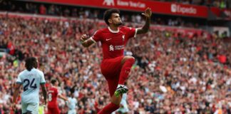 CON UN GOLAZO DE MEDIA VOLEA, LUIS DÍAZ ABRIÓ LA SENDA DEL TRIUNFO PARA EL LIVERPOOL