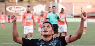 JUNIOR VENCIÓ 2-1 A ENVIGADO Y BACCA LLEGÓ A 300 GOLES EN SU CARRERA