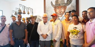 SOLEDAD TENDRÁ EL MALECÓN DEL MERECUMBÉ: CANDIDATO JOAO HERRERA EN REUNIÓN CON LÍDERES CAMPESINOS