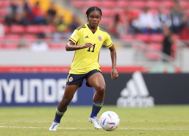 Linda caicedo sigue haciendo historia y se metió entre las 30 nominadas al balón de oro 2023