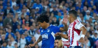 FIEL A SU TRADICIÓN, JUNIOR PERDIÓ CON MILLONARIOS EN BOGOTÁ Y SE HUNDE EN LA TABLA