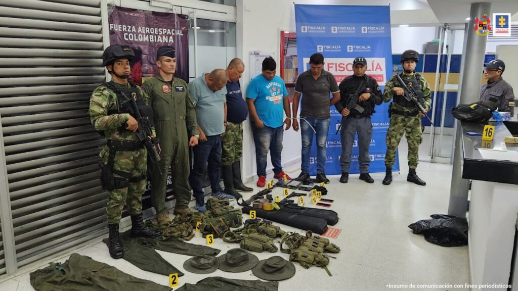 Cárcel para cinco integrantes de una estructura ilegal señalada de almacenar armas, prendas y estupefacientes para las organizaciones que delinquen en tolima y huila
