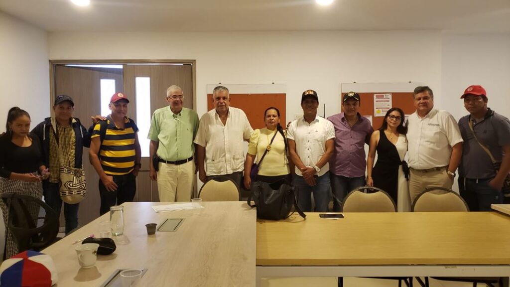 De cara al saneamiento de los hospitales, salud departamental e integrantes de la minga avanzan en acuerdos