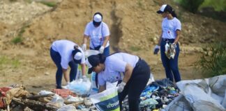 EN PLAYAS DE PUERTO MOCHO SE RECOLECTARON MÁS DE 1 TONELADA DE RESIDUOS