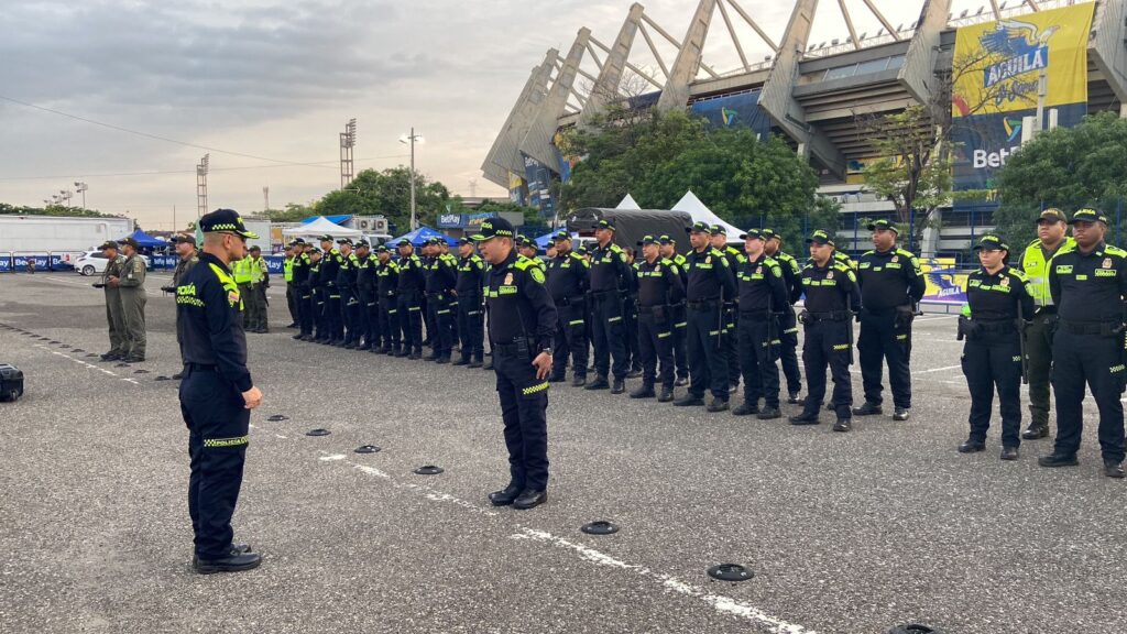 1.600 hombres y mujeres de la Policía metropolitana listos para la seguridad del evento deportivo Colombia vs brasil
