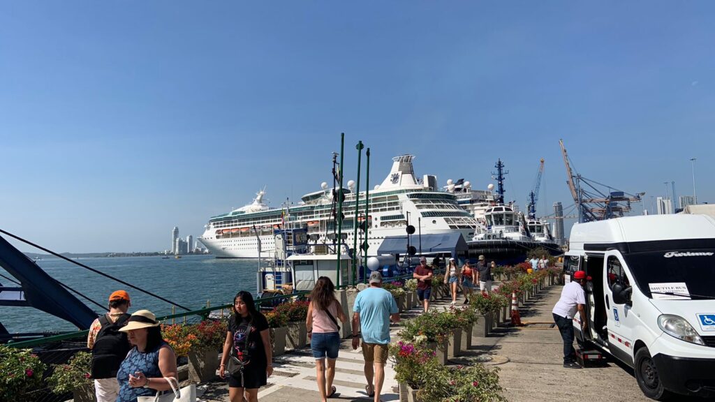 Royal caribbean vuelve a embarcar en Cartagena luego de 10 años