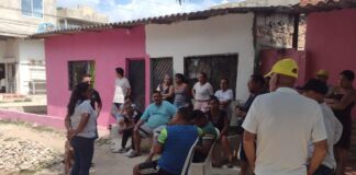 AIR-E BUSCA ACUERDO DE PAGO CON LA COMUNIDAD DEL BARRIO MUNDO FELIZ EN GALAPA