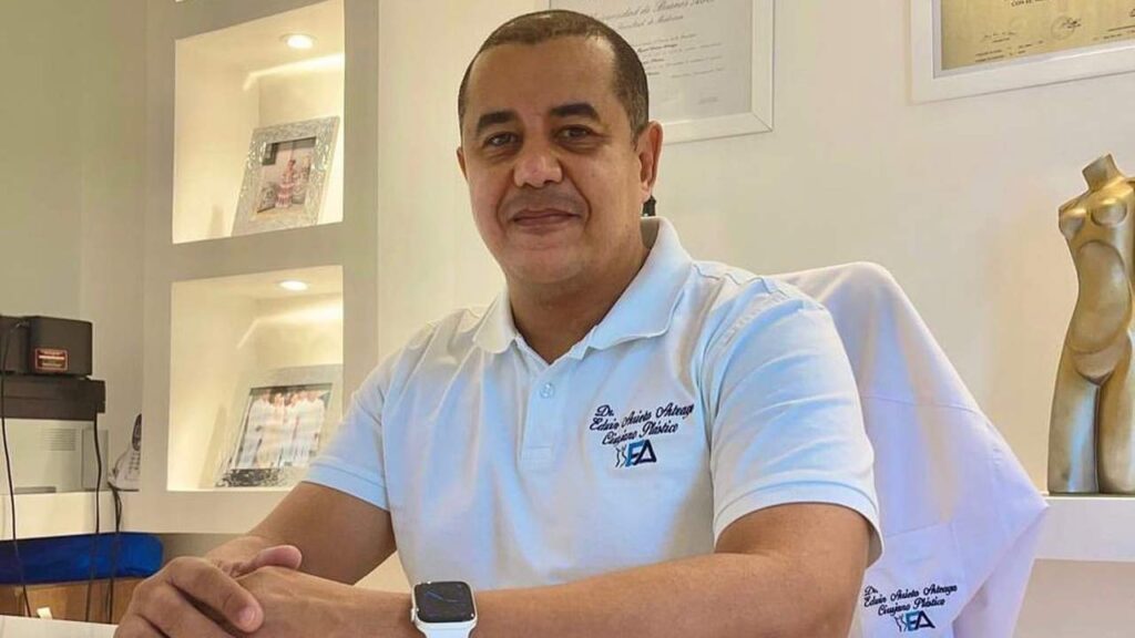 Casi cinco meses después de su muerte llegaron a Colombia las cenizas del médico edwin arrieta