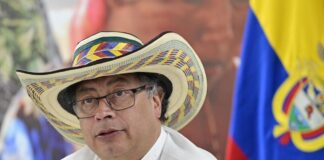 EL PRESIDENTE PETRO FIRMÓ UN POLÉMICO DECRETO PARA AUMENTAR DE 13 A 149 LOS FUNCIONARIOS EN LA OFICINA DE PAZ