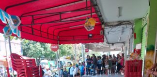 ASESINAN DE VARIOS BALAZOS A HOMBRE QUE ESTABA AFUERA DE UNA BARBERÍA EN SOLEDAD