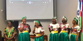 MUJERES DEL PACÍFICO CELEBRAN RESOLUCIÓN QUE LES GARANTIZA SU DERECHO A TRABAJO, ALIMENTACIÓN Y TRADICIÓN