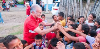 GOBERNADOR VERANO DA LA ORDEN DE NO DEJAR A NINGÚN NIÑO POR FUERA DEL SISTEMA ESCOLAR