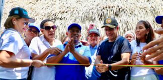 LAS AMÉRICAS ESTRENA NUEVO MODELO DE CENTRO COMUNITARIO QUE ENTREGÓ EL ALCALDE CHAR