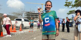 MARIO PATIÑO Y ANA JOAQUINA RONDÓN, LOS MÁS VELOCES DE LA MARATÓN DE BARRANQUILLA