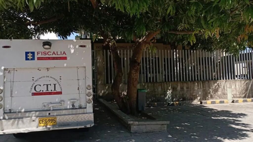 Mujer habría sido asesinada por su ex pareja de 12 puñaladas en el barrio la ilusión de Soledad