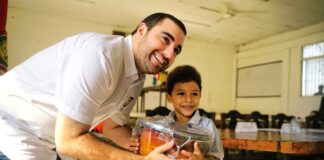 YAMIL ARANA, EL GOBERNADOR CON LA MEJOR IMAGEN EN EL CARIBE: EL 80% DE LOS CIUDADANOS LO CALIFICAN POSITIVAMENTE