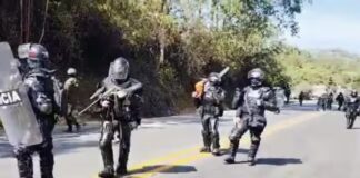 UNA PERSONA MUERTA Y TRES POLICÍAS HERIDOS POR UNA EXPLOSIÓN EN EL BLOQUEO EN EL CAUCA