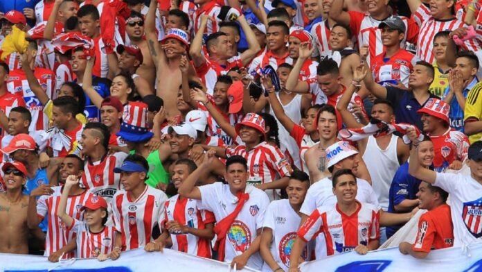 hinchas_junior_colprensa_1_0