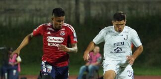 EL VIEJO JUNIOR CON NUEVO TÉCNICO: 2-0 PERDIÓ CON EL DIM