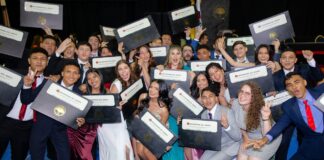 MÁS DE 1200 GRADUADOS CELEBRARON EL ÉXITO ACADÉMICO EN UNINORTE