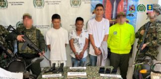 TRES PRESUNTOS MIEMBROS DE LAS DISIDENCIAS DE LAS FARC FUERON CAPTURADOS POR MÚLTIPLES CRÍMENES, INCLUIDO RECLUTAMIENTO FORZOSO