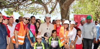 EDUARDO VERANO SE ANOTÓ OTRO HIT EN MATERIA DEPORTIVA: PUSO LA PRIMERA PIEDRA DEL POLIDEPORTIVO DE POLONUEVO