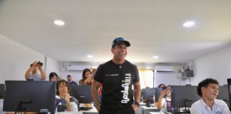 “Con 28 nuevas salas de informática, Barranquilla avanza con +Educación +Innovación”: alcalde Char