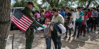 Tribunal Supremo de los Estados Unidos le permitió al presidente Trump retirar la residencia temporal a más de 500.000 migrantes