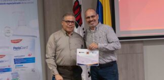 Programa de Odontología celebra 10 años formando líderes en salud oral desde la excelencia