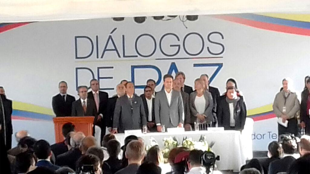 El presidente Petro quiere que el Vaticano sea garante en las negociaciones de paz con el ELN