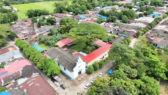 250613-Con-10-antenas-satelitales-UNGRD-busca-restablecer-comunicaciones-en-municipios-1280
