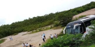 ¡Tragedia en Cartagena! Un bus se accidentó en la vía que comunica a la ciudad con el corregimiento de Barú