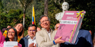 Presidente Petro dijo que la forma de hacer cumplir la Ley Laboral es que haya organización de la clase trabajadora de Colombia