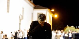 Luis Díaz estuvo presente en la misa por los siete días del fallecimiento de Diogo Jota