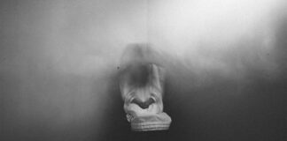 Aparece “niño fantasma” en comandancia de Hermosillo en México