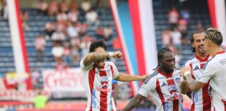 Junior venció 2-0 a Chicó y mantuvo el liderato