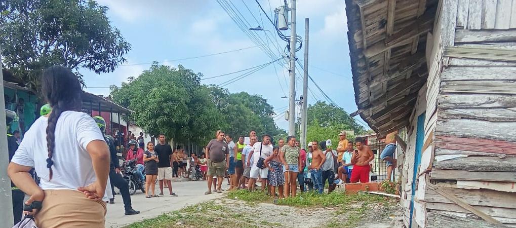 Un hombre fue asesinado a bala en el barrio El Bosque y vecinos del sector le quitaron la vida al presunto sicario