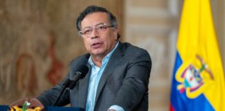 El abogado Víctor Mosquera, apoderado del Ex Presidente Uribe, instauró una denuncia penal contra el presidente Petro