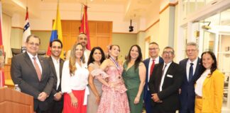 La reina Michelle recibió Medalla de Honor, por parte de la Alcaldía de Tampa